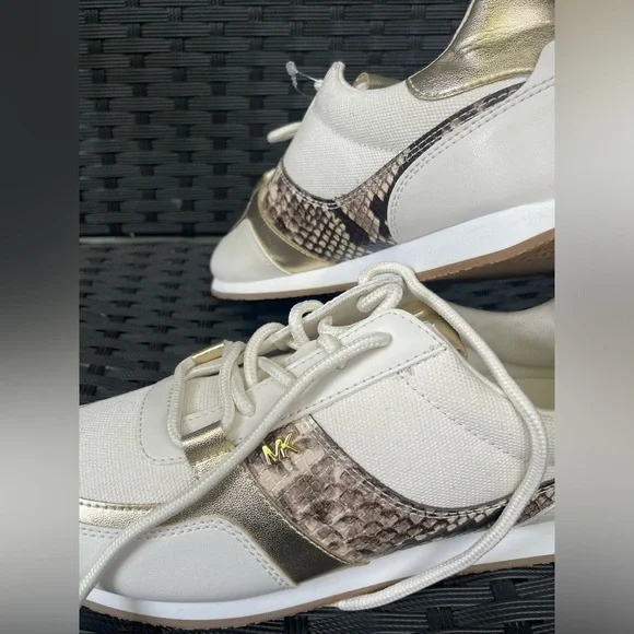 MICHAEL KORS Shoes,Michael Kors Sneakers Size 8.5 - Picture 16 of 16